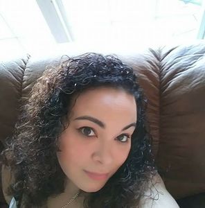 Meet your Posher, Carmen